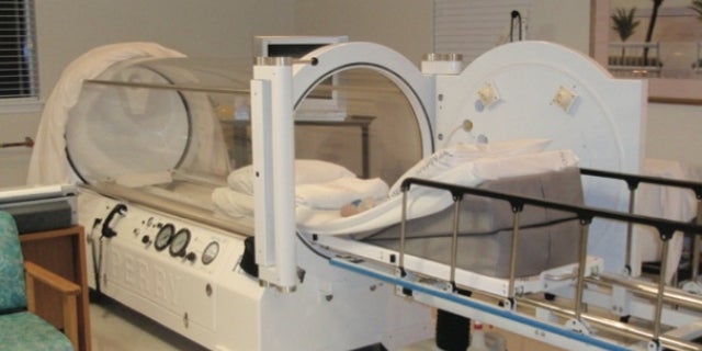 How Hyperbaric Oxygen Medicine Works in Healing Wounds | Hillcrest Hospital  South in Tulsa, Oklahoma